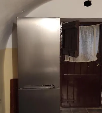 Polly Fournarou Tower-house بيت للعطل *