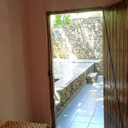 Polly Fournarou Tower-house * Milea