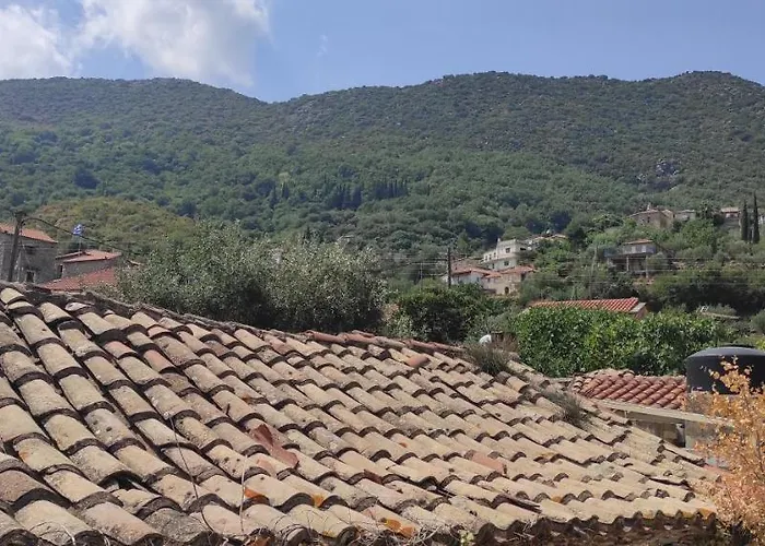 Holiday home Polly Fournarou Tower-house *