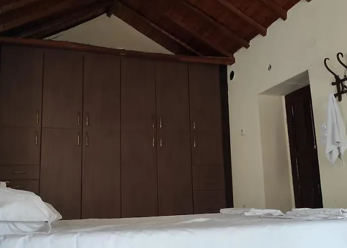 Polly Fournarou Tower-house Holiday home